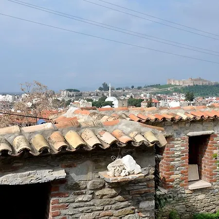 בית נופש Ionia House סלצ'וק