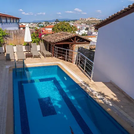 爱奥尼亚豪斯酒店 塞尔丘克