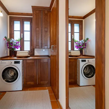 Ionia House סלצ'וק