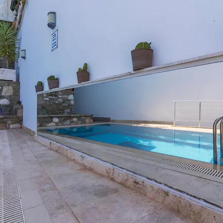 Ionia House בית נופש *